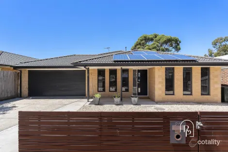 Property photo of 24 Hector Close Bittern VIC 3918