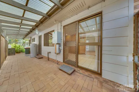 Property photo of 21 Grevillea Crescent Kin Kora QLD 4680