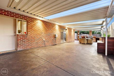 Property photo of 10 Autumn Grove Mernda VIC 3754