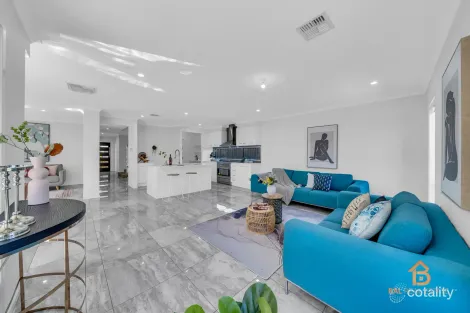 Property photo of 8 Montia Street Tarneit VIC 3029