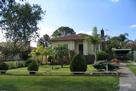 6 Thorn St, Revesby, NSW 2212