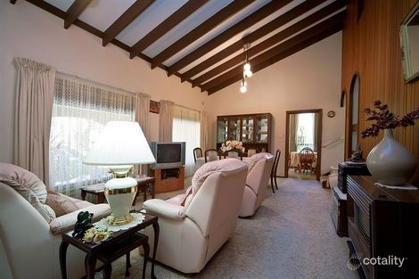 10 New York Rd, Aberfoyle Park, SA 5159