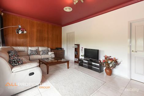 Property photo of 20 Castile Crescent Holmview QLD 4207