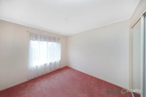 Property photo of 1/21 Wattle Avenue Werribee VIC 3030