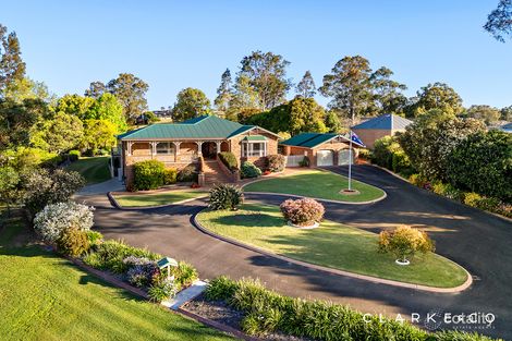 4 Silky Oak Dr, Aberglasslyn, NSW 2320