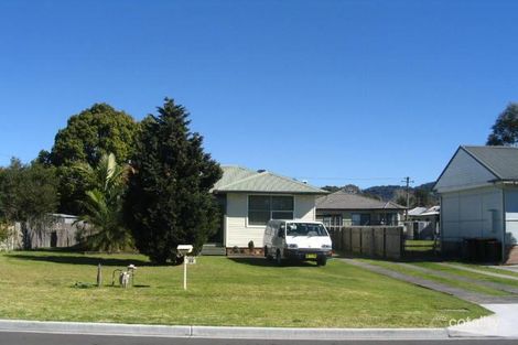 Property photo of 27 Hurt Parade Unanderra NSW 2526