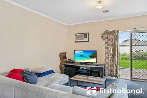 Property photo of 16 Ashwood Grove Pakenham VIC 3810