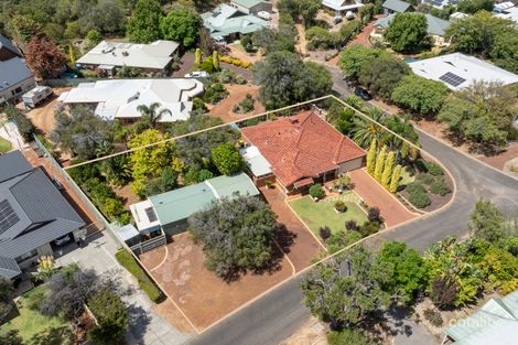 Property photo of 5 Glenvale Cross Dunsborough WA 6281