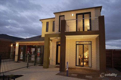 31 Damaine Cct, Caroline Springs, VIC 3023