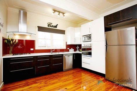 94 Bonds Rd, Roselands, NSW 2196