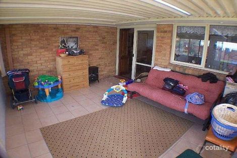 Property photo of 6 Hindmarsh Court Cranbourne North VIC 3977