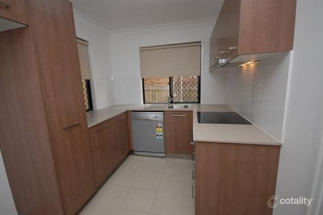 Property photo of 1/8 Macquarie Street Booval QLD 4304