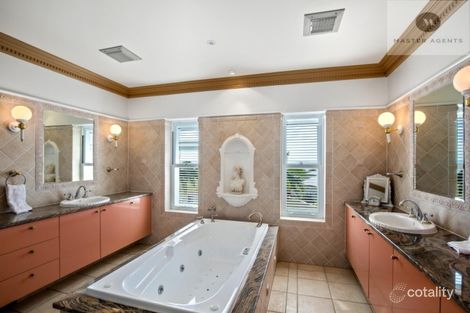 Property photo of 6 Mainsail Street Birkdale QLD 4159