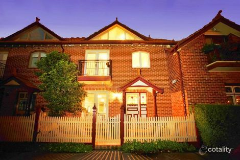 2/240 Queens Pde, Fitzroy North, VIC 3068