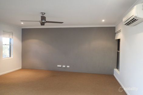 Property photo of 11 Helvellyn Street Rural View QLD 4740