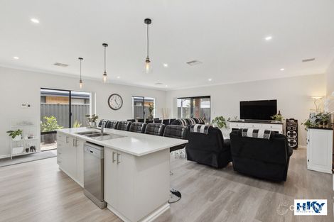 Property photo of 10 Lancaster Avenue Aveley WA 6069