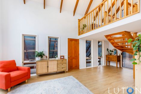 Property photo of 21 Pavonia Street Rivett ACT 2611