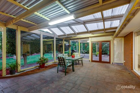 Property photo of 2 Sharon Court Taylors Lakes VIC 3038