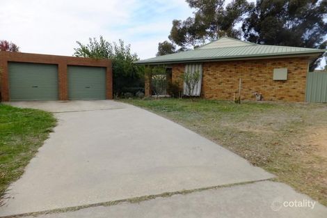 21 Brigalow Ct, Thurgoona, NSW 2640