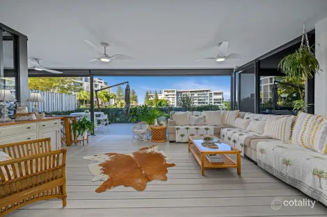 6103/323 Bayview St, Hollywell, QLD 4216
