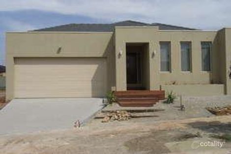 28 Caesia Way, Caroline Springs, VIC 3023