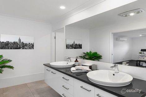 Property photo of 3A Bee Street Ormiston QLD 4160