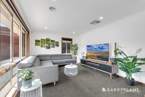 Property photo of 2/5 Romeo Court Mill Park VIC 3082