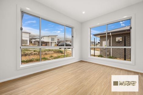 Property photo of 8 Kitty Henry Rise Taylor ACT 2913