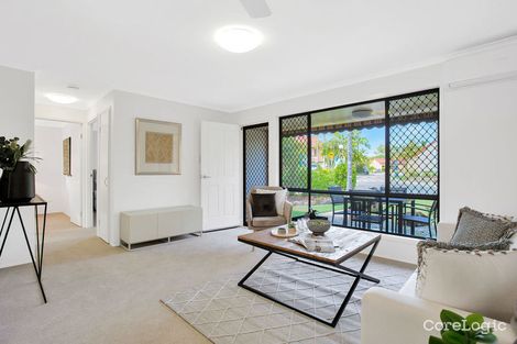 Property photo of 1/5 Mildura Drive Helensvale QLD 4212