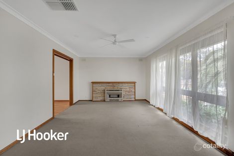 19 Eucalypt Pde, St Agnes, SA 5097