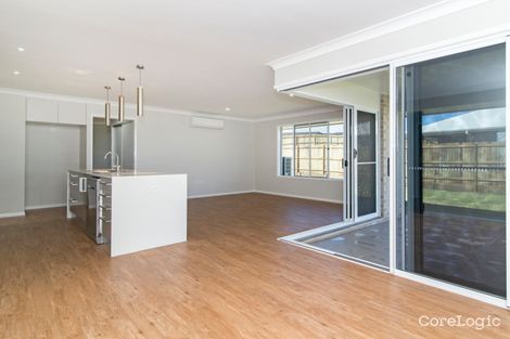Property photo of 22 Gwenda Drive Westbrook QLD 4350