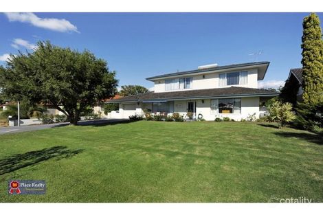 29 Windfield Rd, Melville, WA 6156