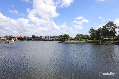 Property photo of 37 Vaggelas Crescent Biggera Waters QLD 4216