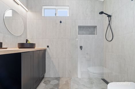 Property photo of 44 Roe Street Mayfield NSW 2304