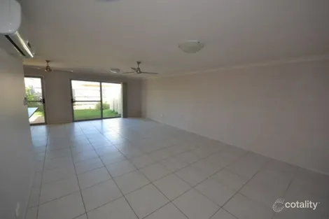 Property photo of 1/181 Lucas Street Gracemere QLD 4702