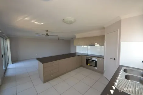 Property photo of 1/181 Lucas Street Gracemere QLD 4702
