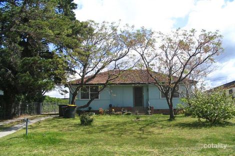 14 Salisbury St, Berkeley, NSW 2506