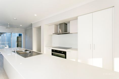 Property photo of 41 Bradley Crescent Nirimba QLD 4551