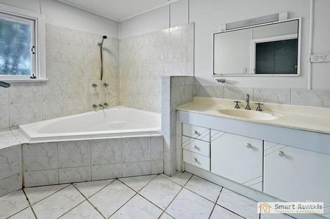 Property photo of 18 Laburnum Street Cranbrook QLD 4814