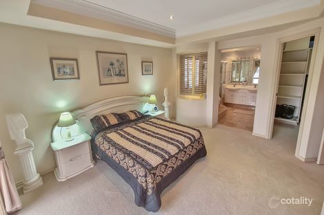 Property photo of 36 Tee Trees Boulevard Arundel QLD 4214