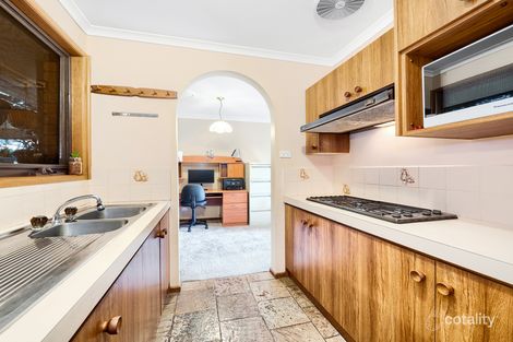 Property photo of 10 Rialto Avenue Cranbourne North VIC 3977