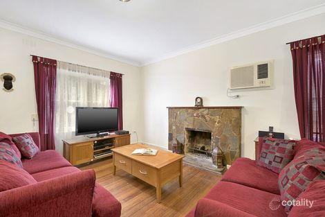 Property photo of 579 Elgar Road Mont Albert North VIC 3129