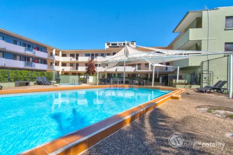 222/132 Marine Pde, Southport, QLD 4215