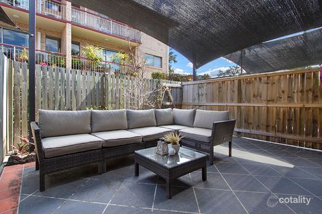 Property photo of 2/33 Derby Street Coorparoo QLD 4151