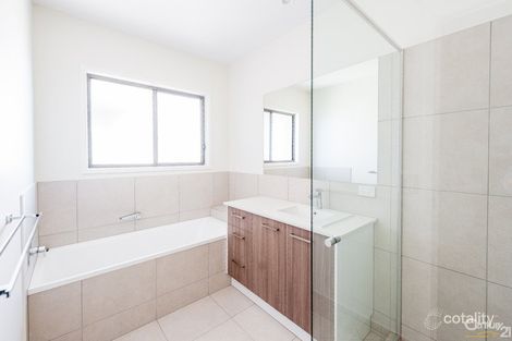 Property photo of 42 Yorkeys Lane Maroochydore QLD 4558