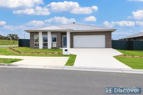 1 Mulholland Pkwy, Windradyne, NSW 2795