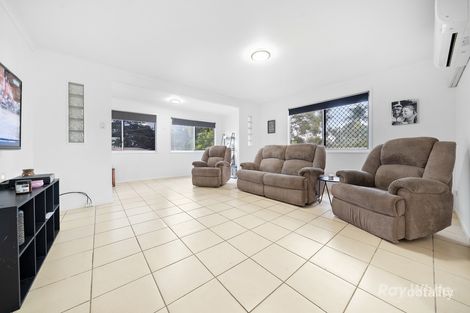 Property photo of 32 Galahad Street Marsden QLD 4132