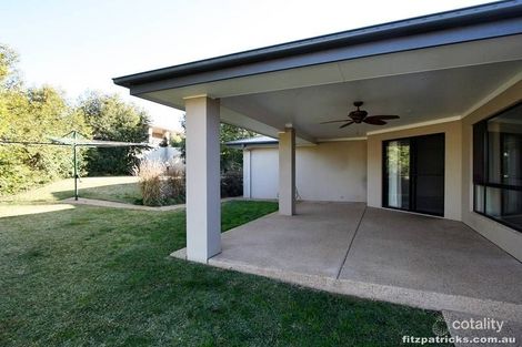 Property photo of 16 Marylands Way Bourkelands NSW 2650