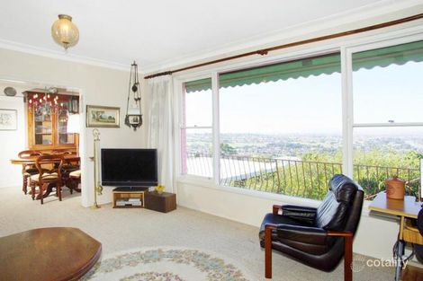 Property photo of 16 Culzean Crescent Highton VIC 3216