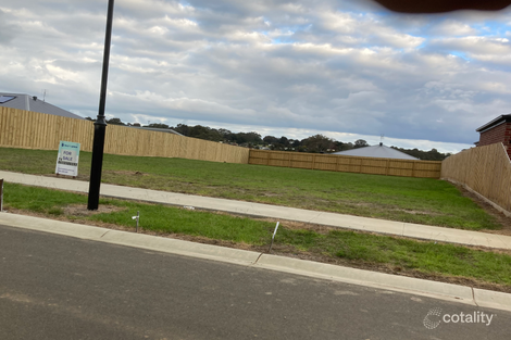 34 Houghton Cres, Eagle Point, VIC 3878